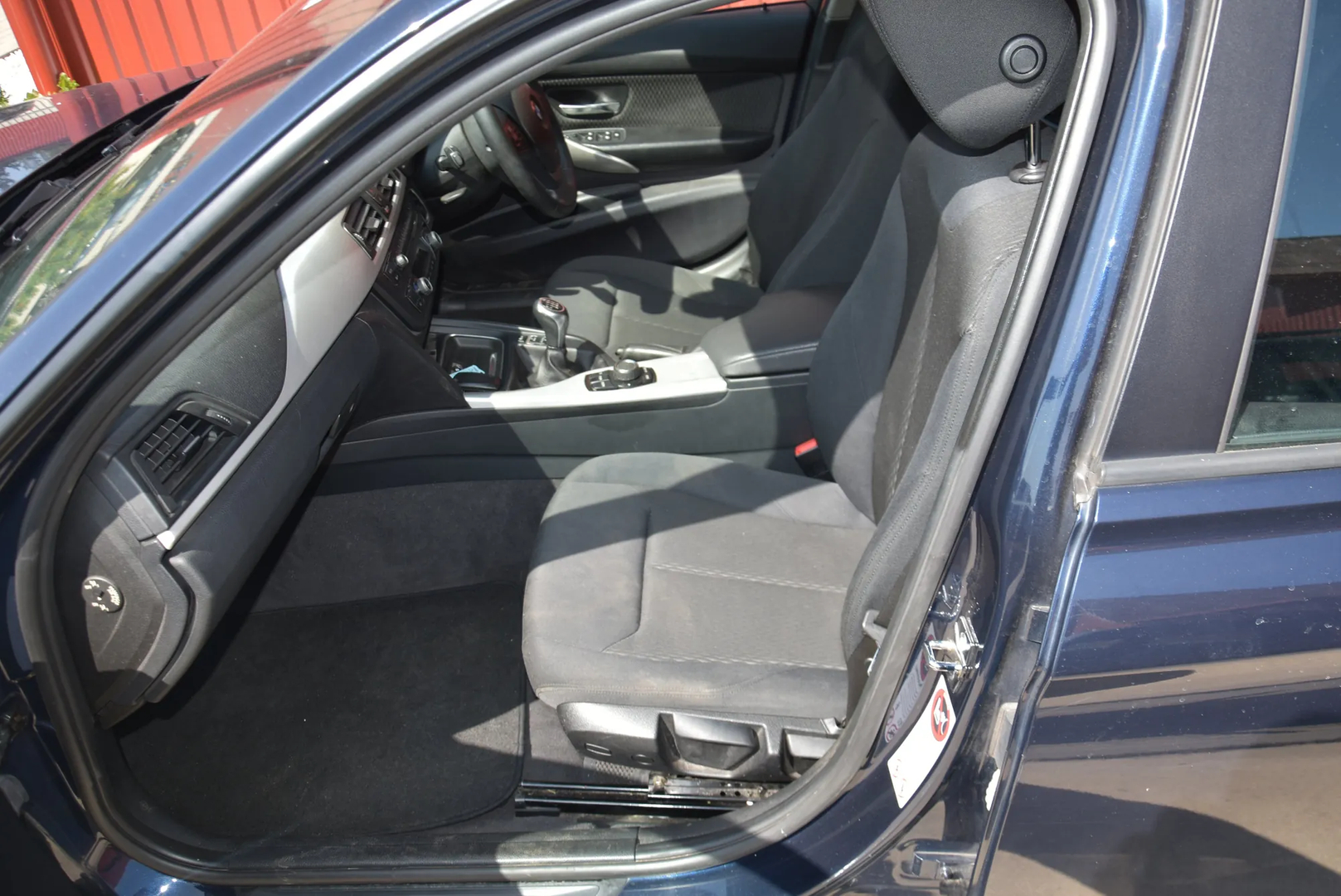 BMW 3 (F30, F80) 320 d 2012 – 8