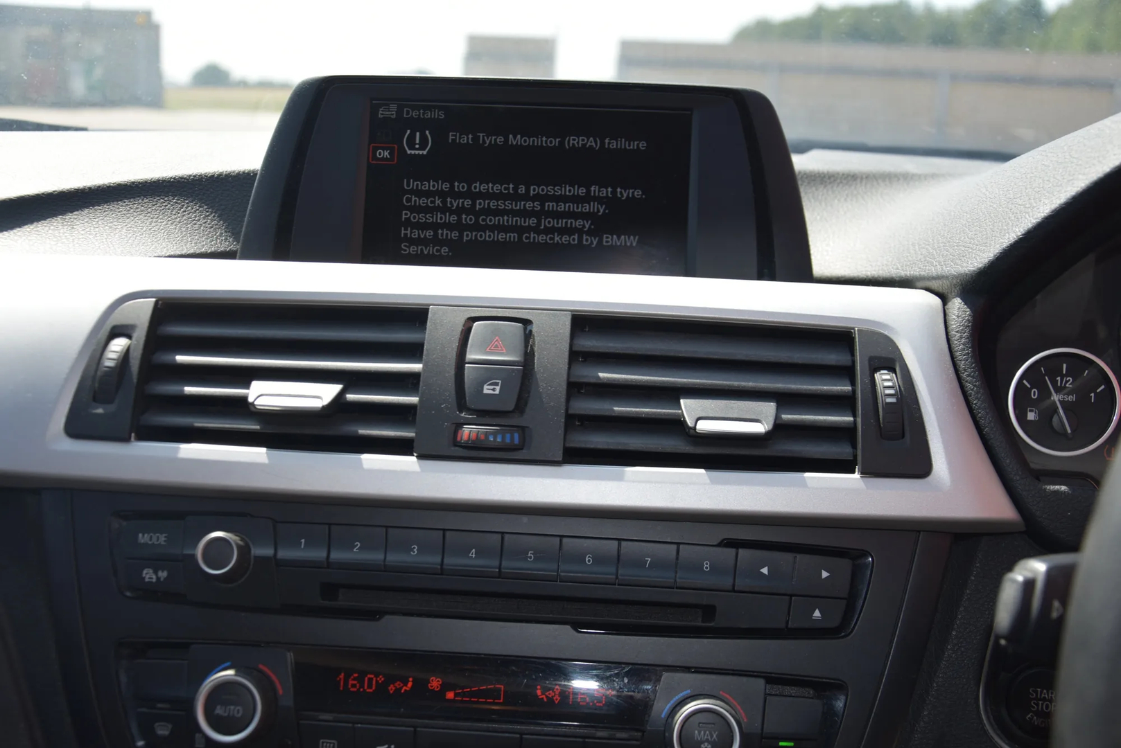 BMW 3 (F30, F80) 320 d 2012 – 11