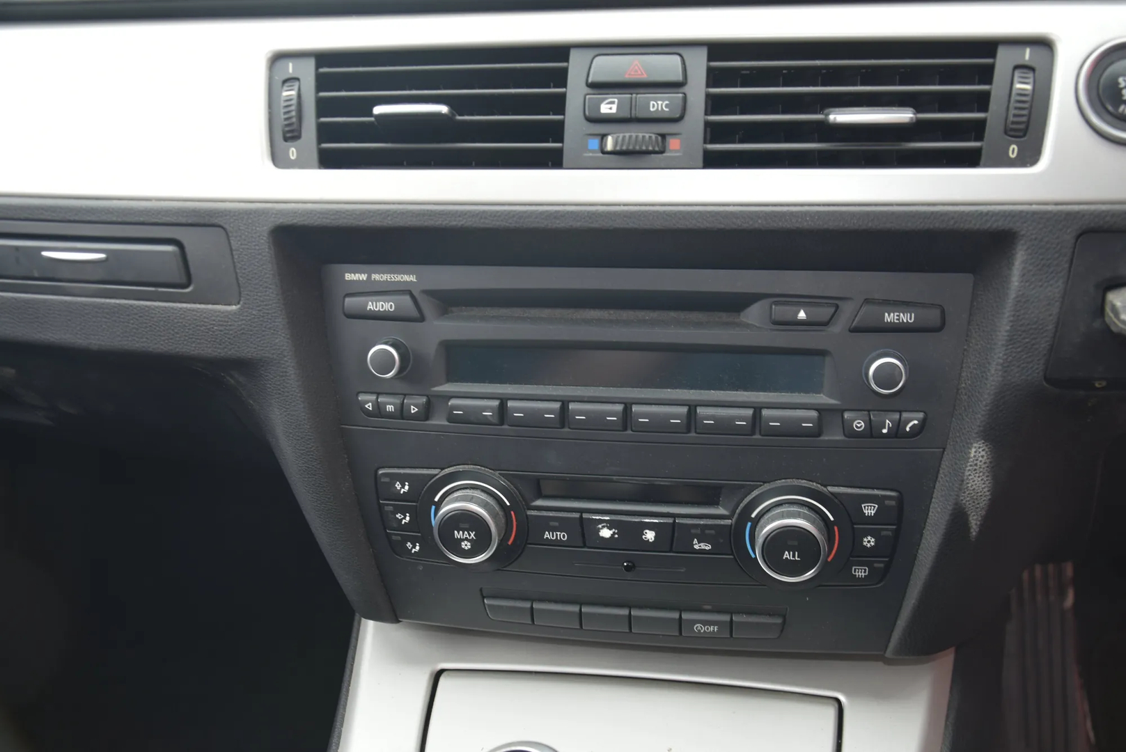 BMW 3 (E90) 318 d 2010 – 10