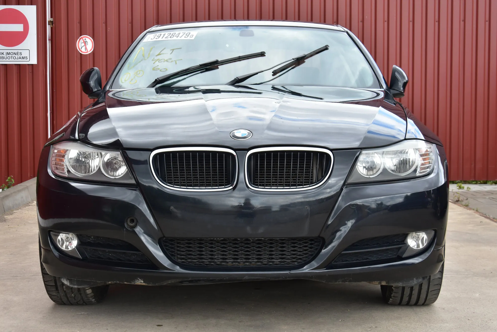 BMW 3 (E90) 318 d 2010