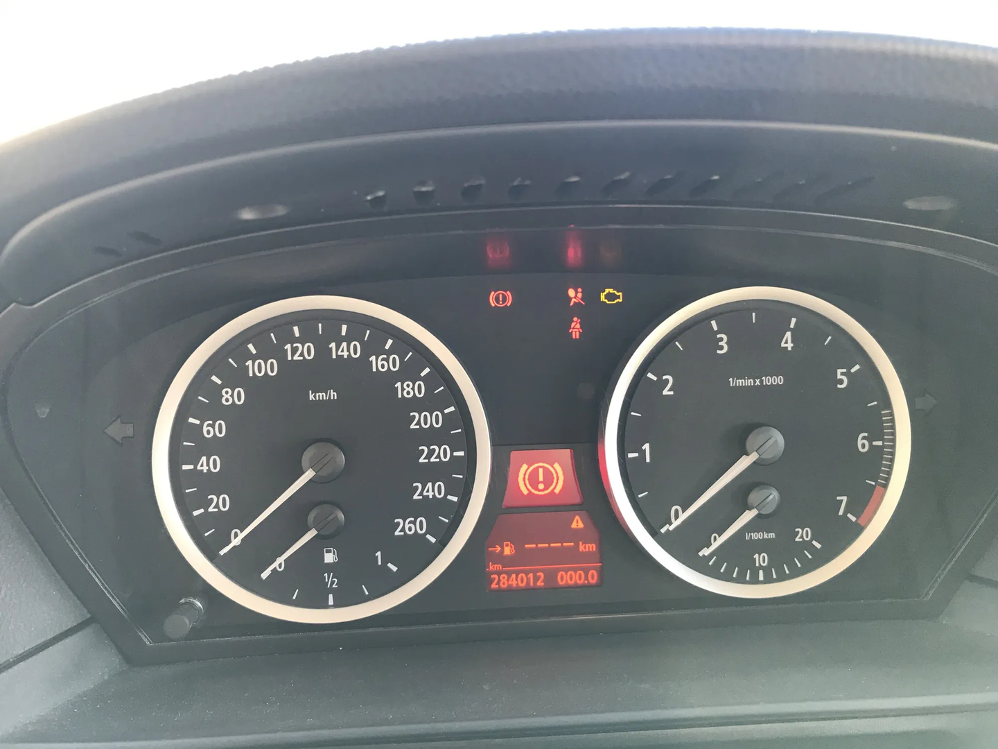 BMW 5 Touring (E61) 523 i 2005 – 6