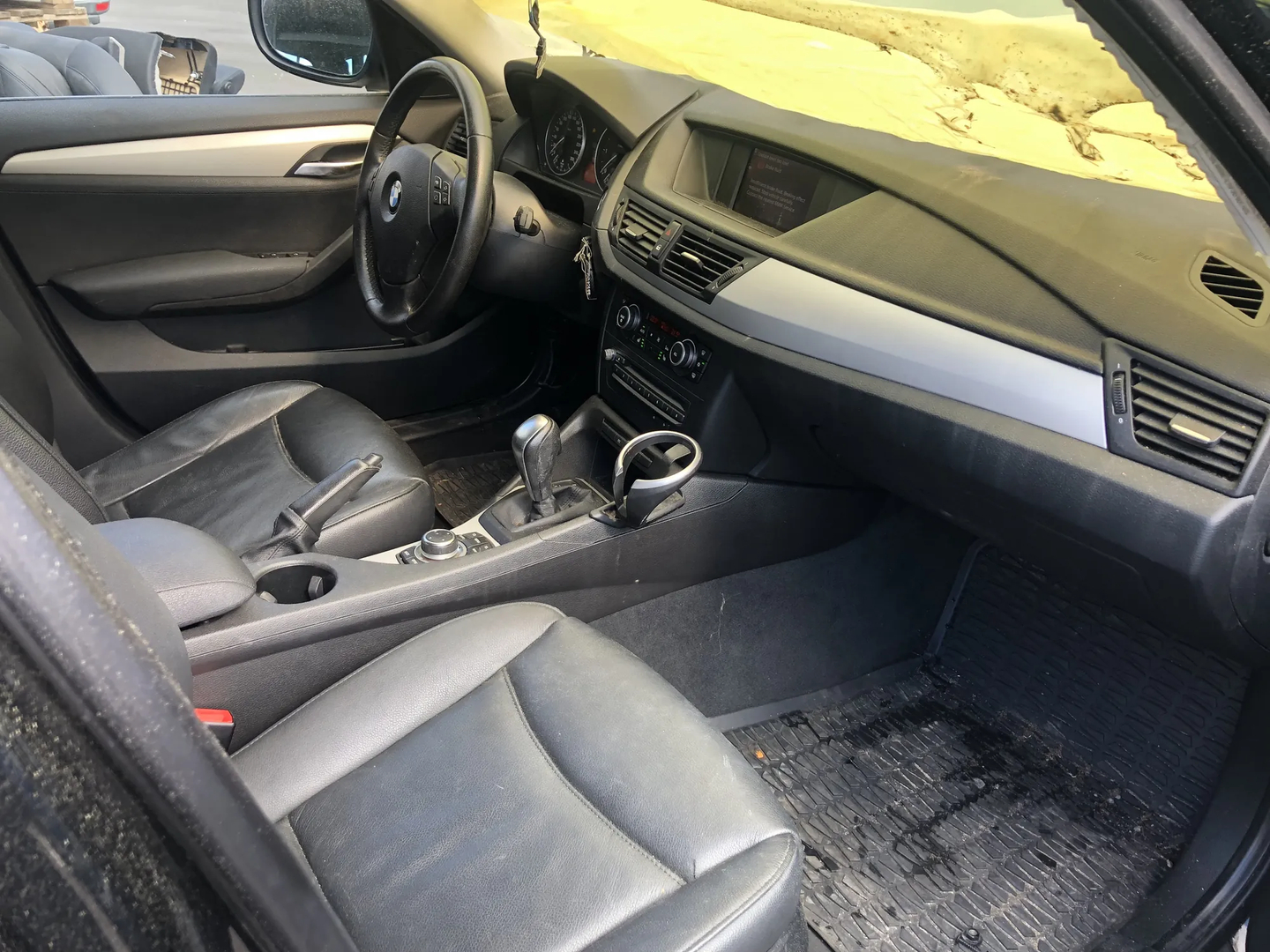 BMW X1 (E84) xDrive 20 d 2010 – 4