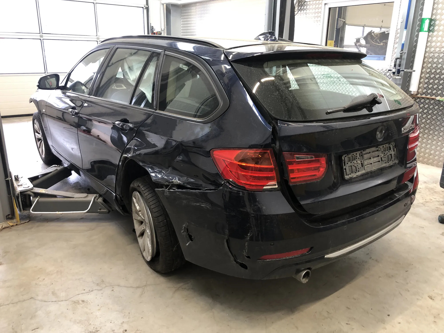 BMW 3 Touring (F31) 320 d 2013 – 4