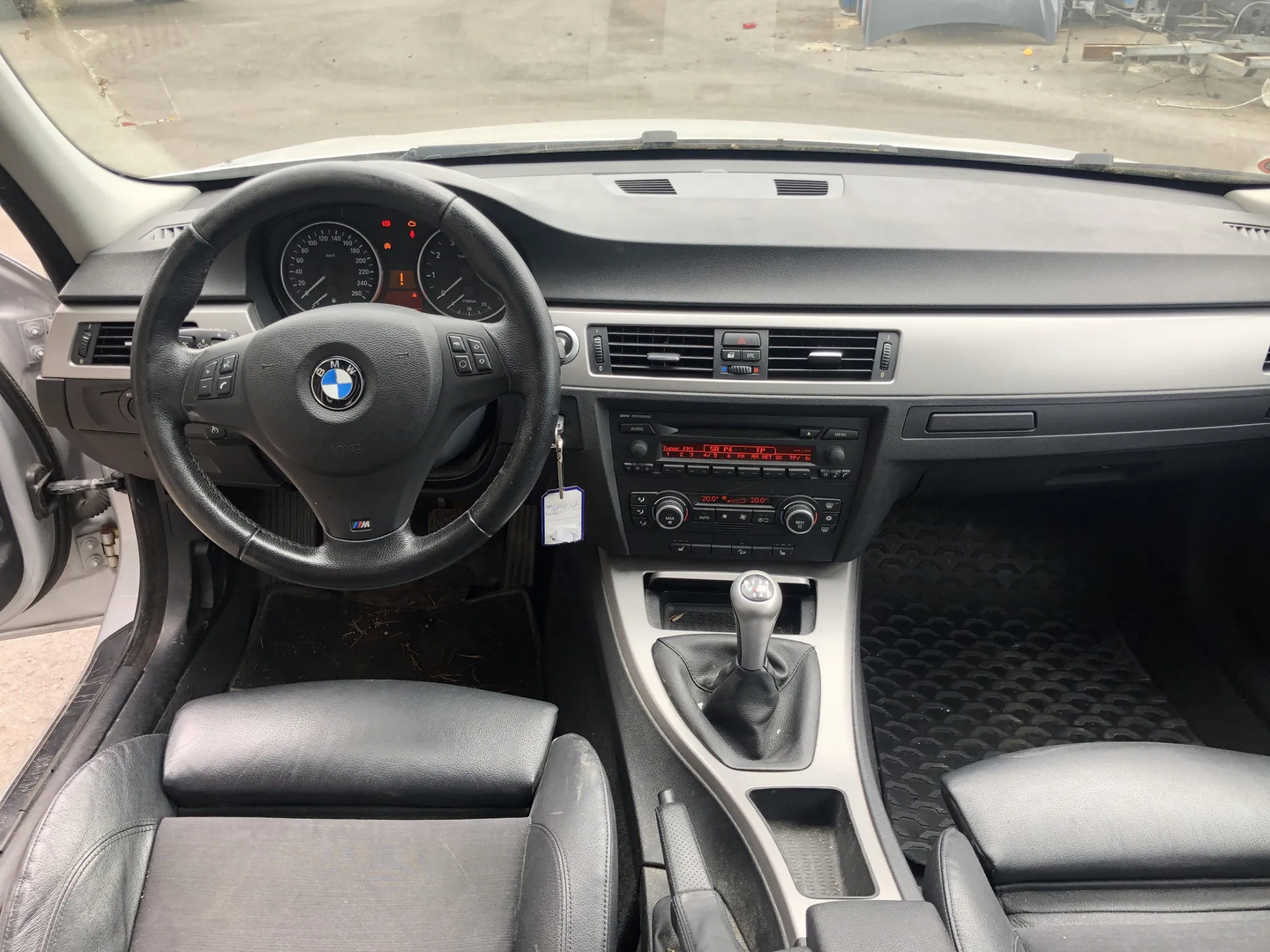 BMW 3 (E90) 325 xi 2007 – 8