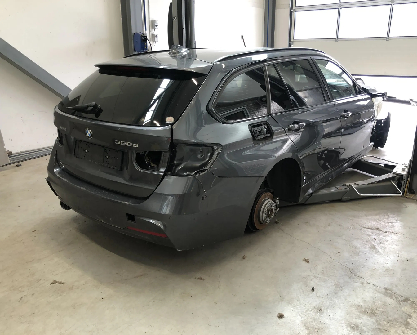 BMW 3 Touring (F31) 320 d xDrive 2017 – 9