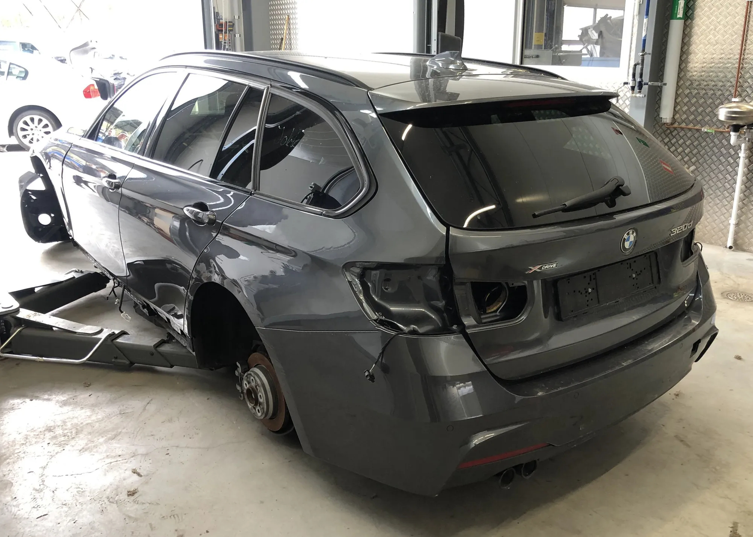 BMW 3 Touring (F31) 320 d xDrive 2017 – 8