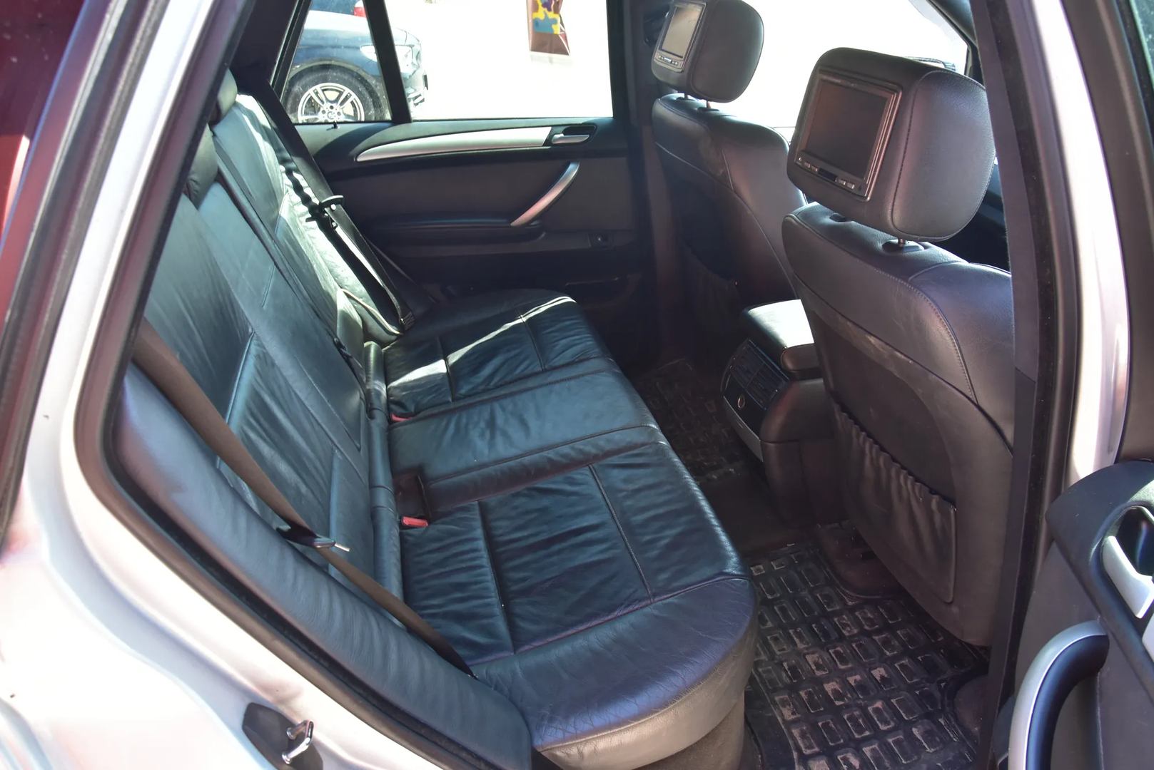 BMW X5 (E53) 3.0 i 2002 – 6