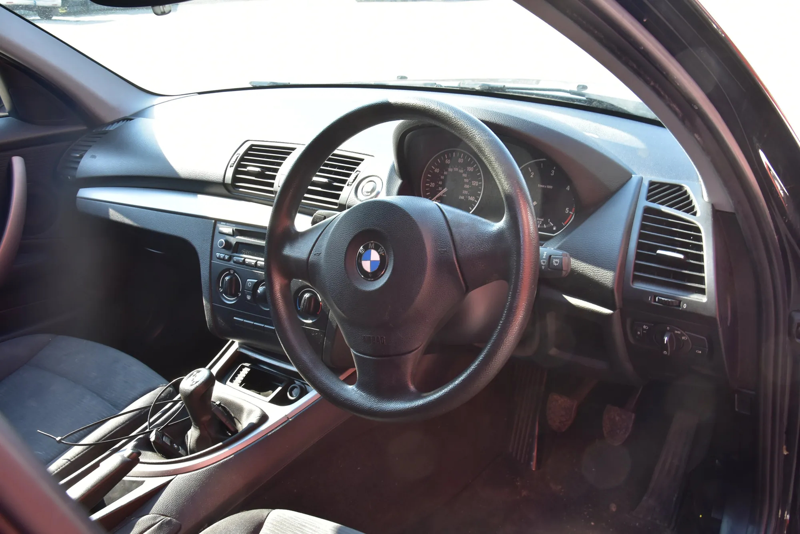 BMW 1 (E87) 116 d 2010 – 7