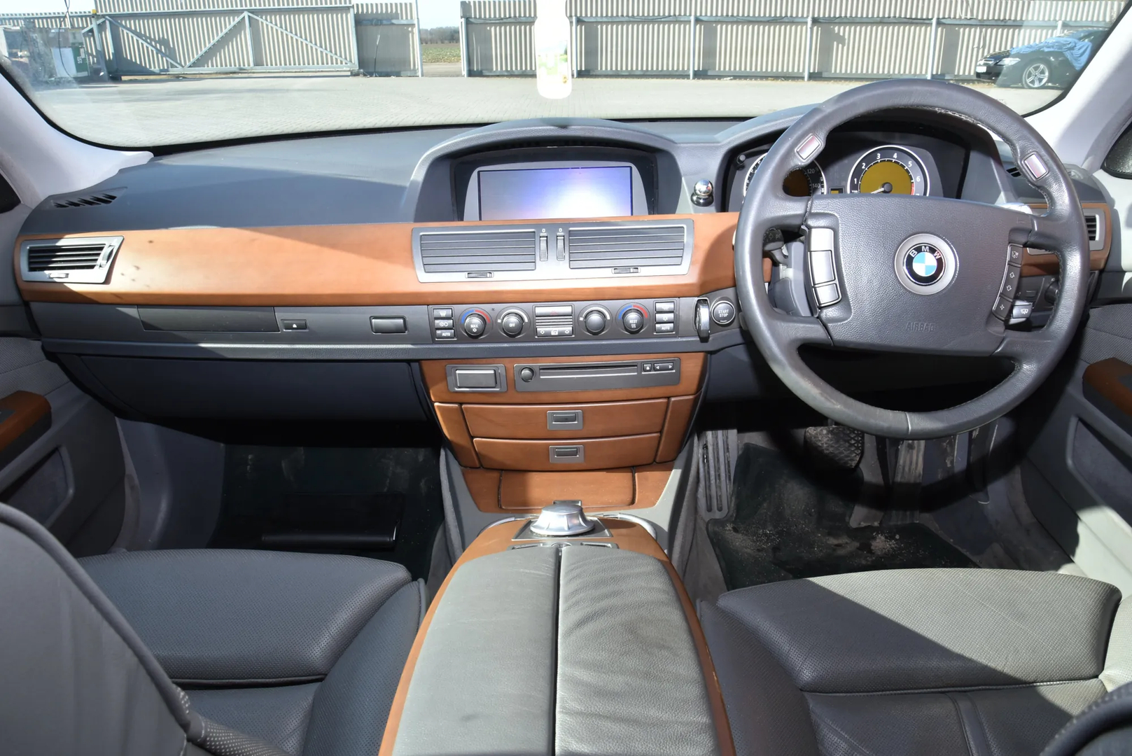 BMW 7 (E65, E66, E67) 745 i, Li 2002 – 7