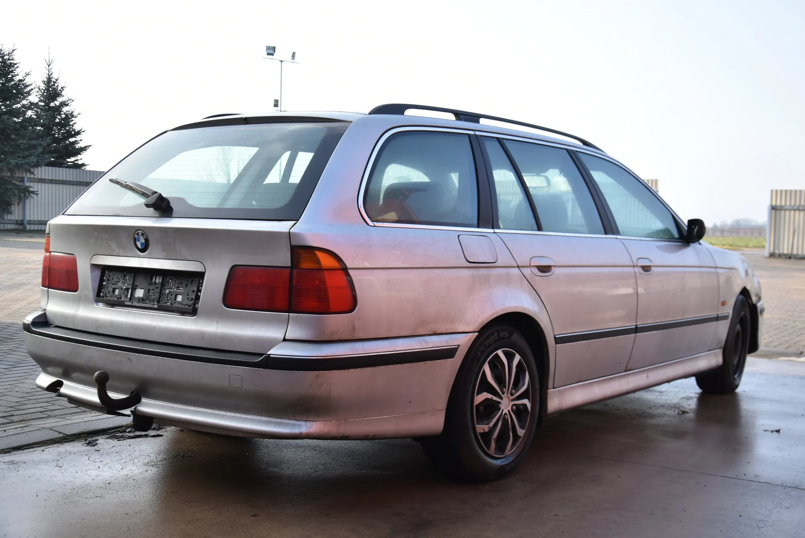 BMW 5 Touring (E39) 525 d 2000 – 4