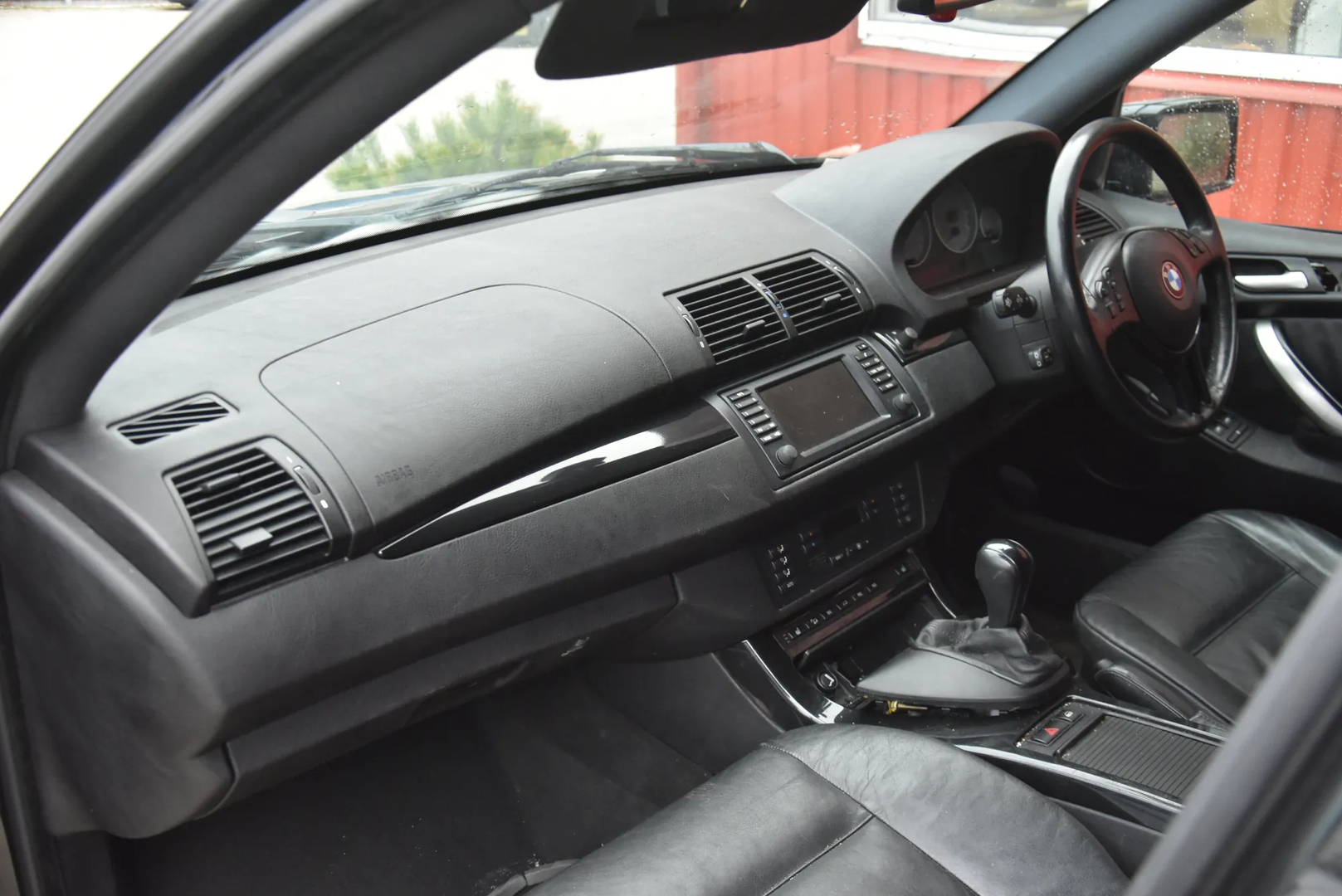 BMW X5 (E53) 4.6 is 2002 – 10