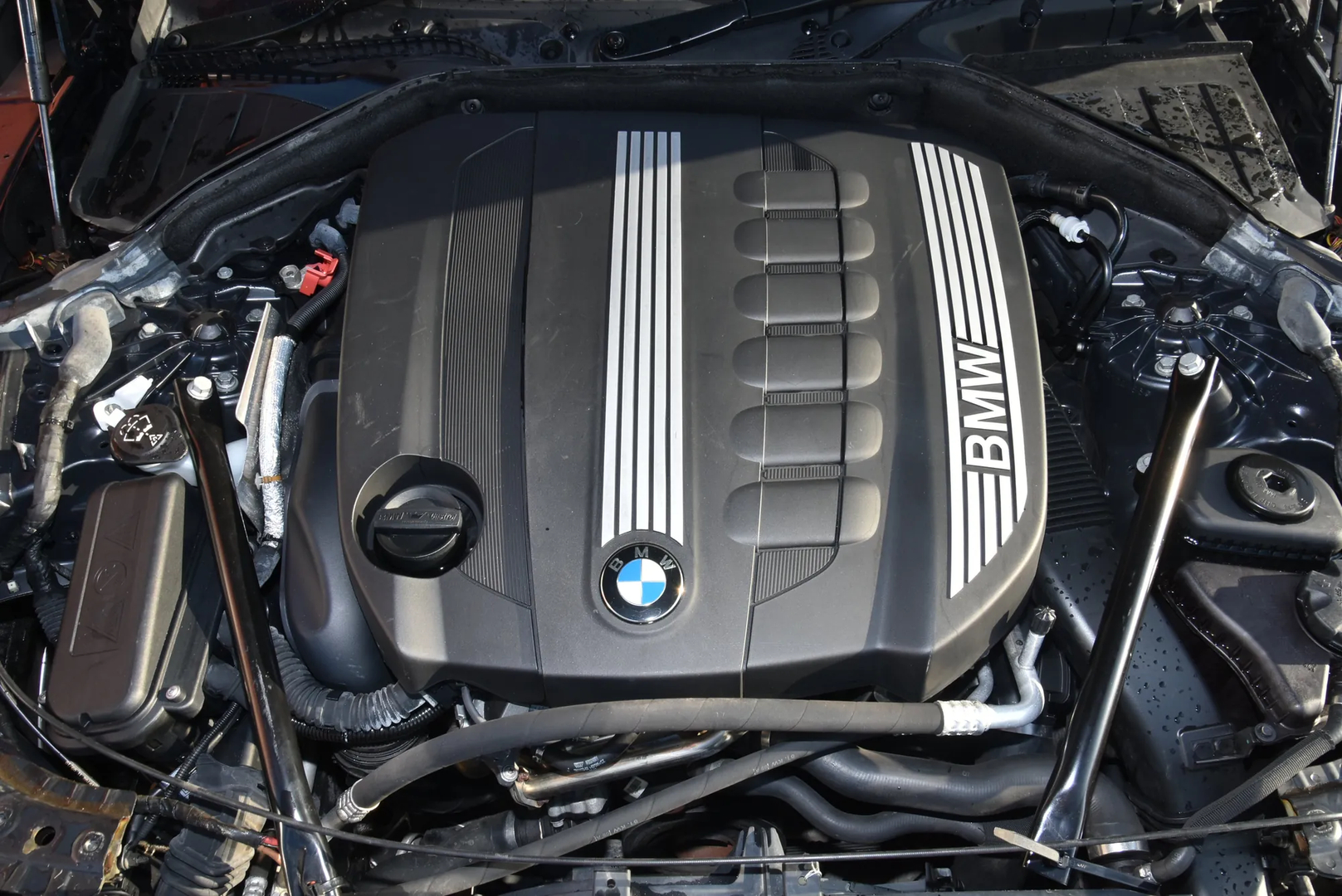 BMW 7 (F01, F02) 730 d 2010 – 4