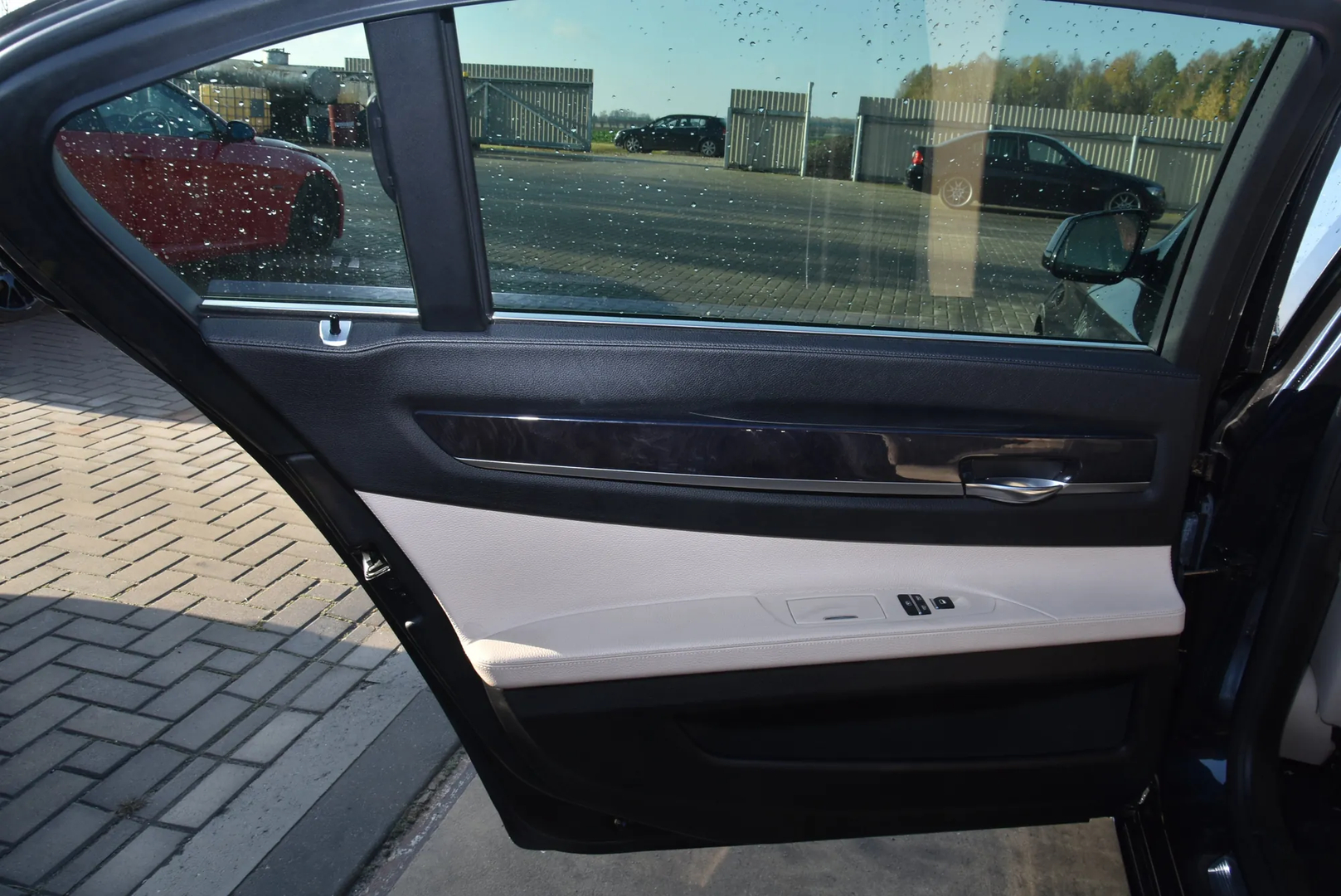 BMW 7 (F01, F02) 730 d 2010 – 8