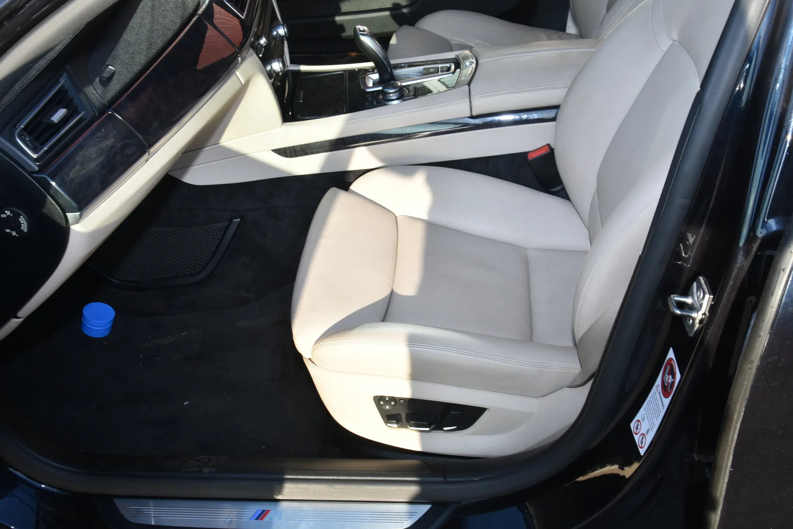 BMW 7 (F01, F02) 730 d 2010 – 6