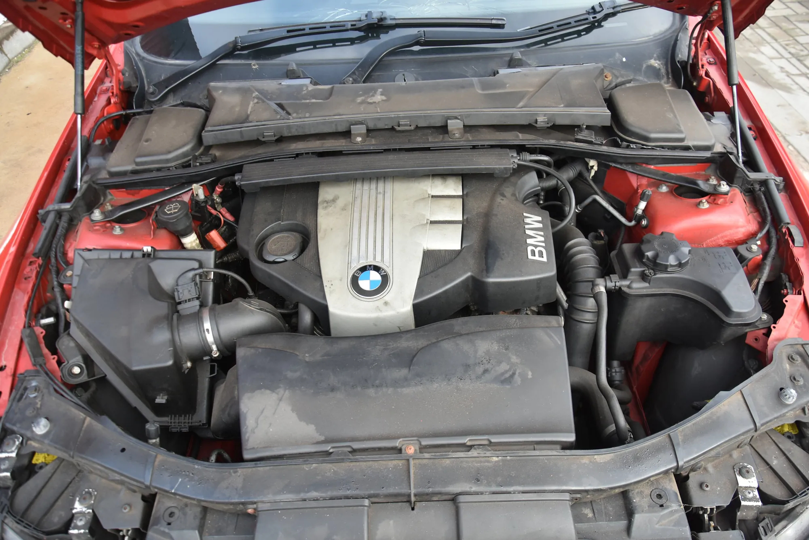 BMW 3 Coupe (E92) 320 d 2007 – 6