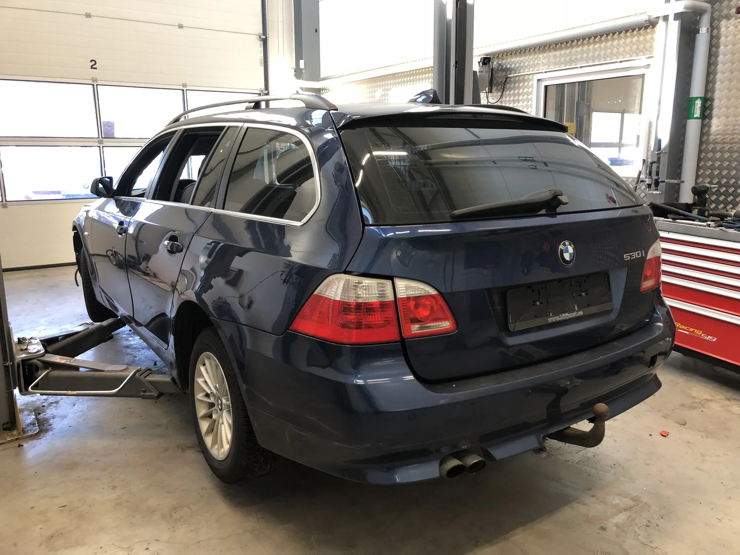 BMW 5 Touring (E61) 530 i 2005 – 2