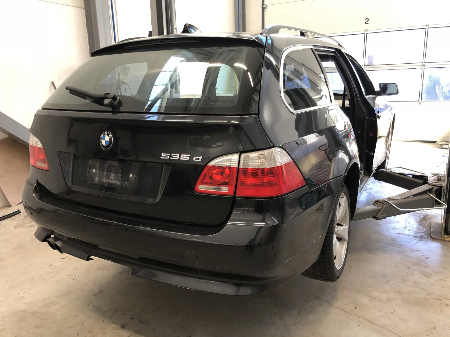 BMW 5 Touring (E61) 535 d 2004 – 8
