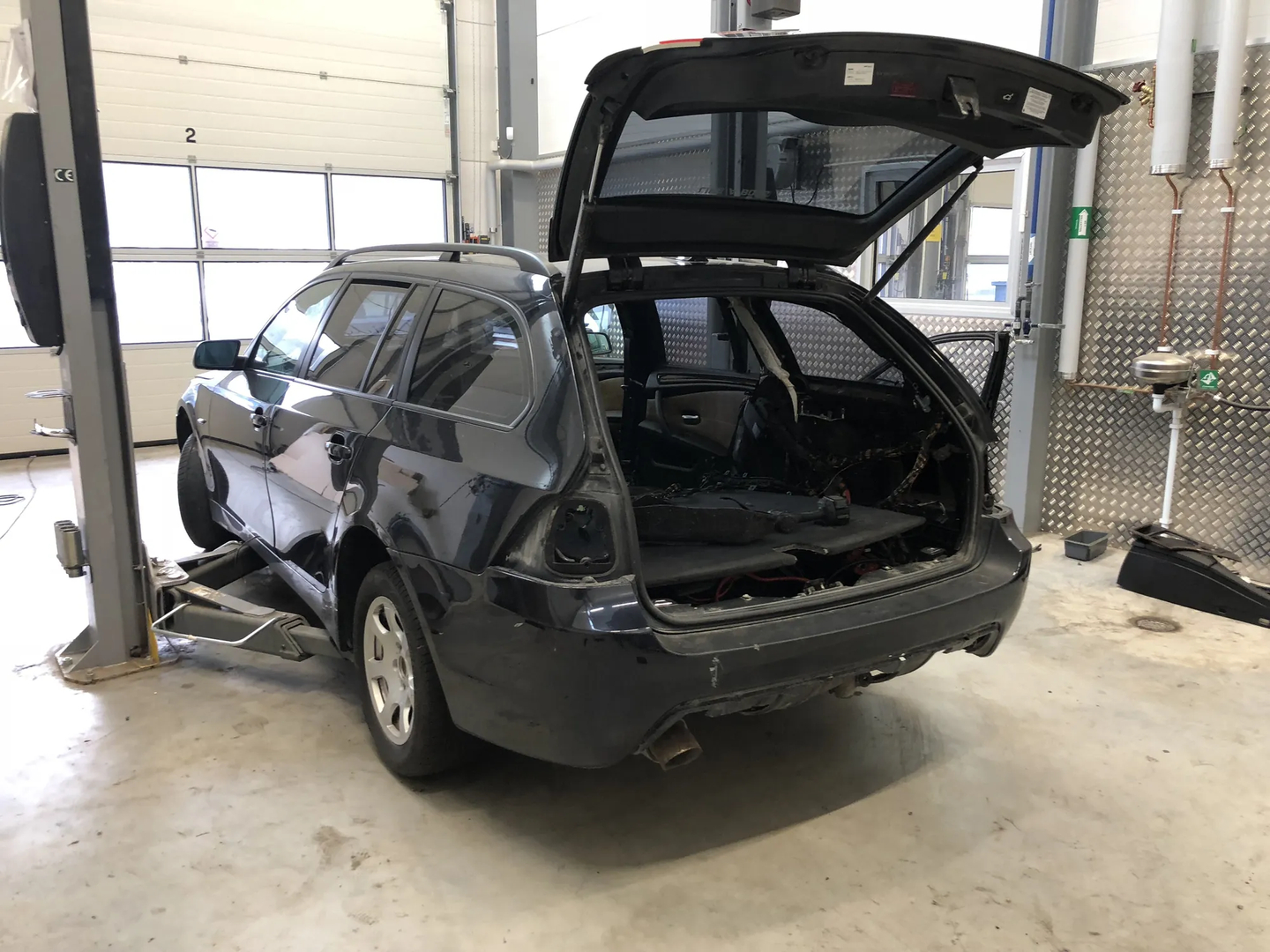 BMW 5 Touring (E61) 535 d 2007 – 6