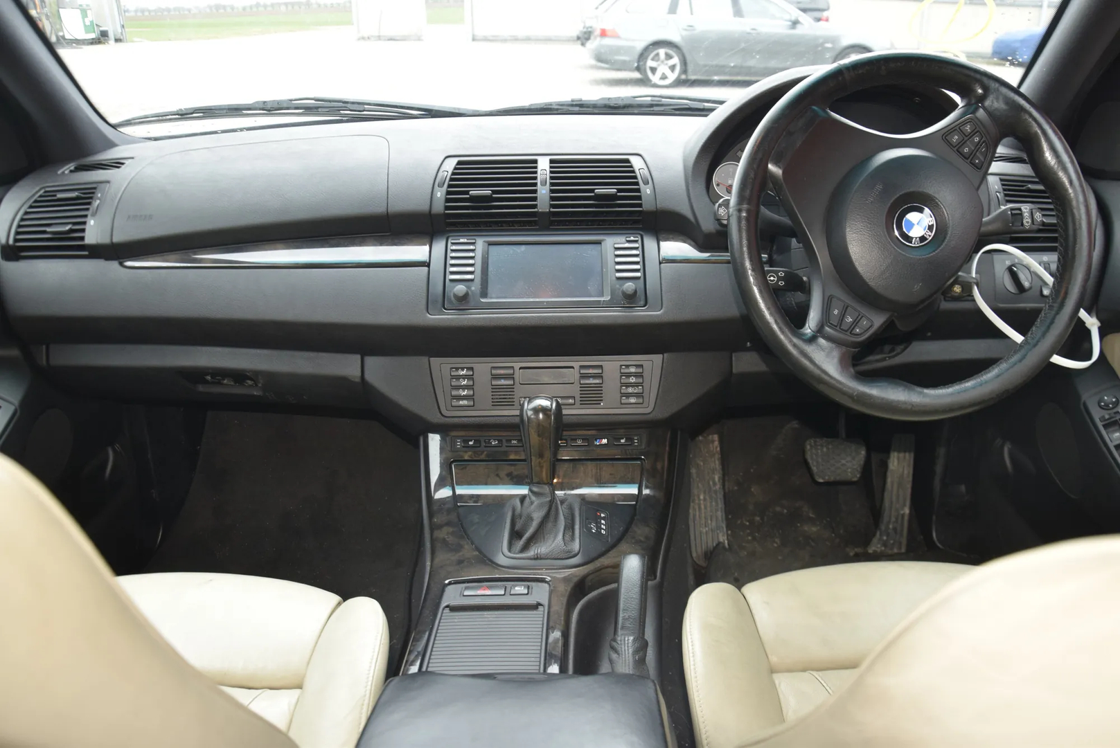 BMW X5 (E53) 4.8 is 2004 – 9
