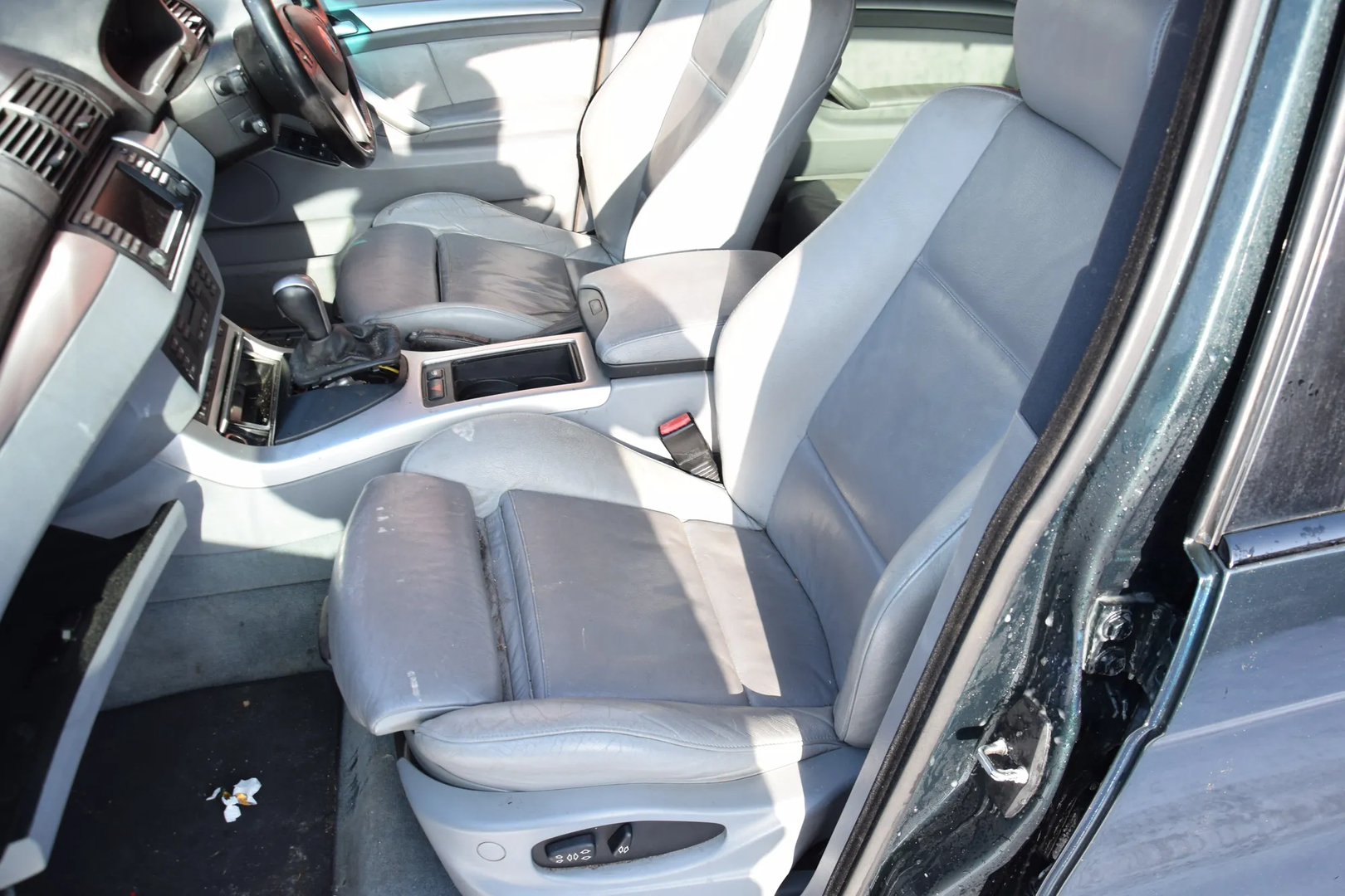 BMW X5 (E53) 4.4 i 2001 – 8