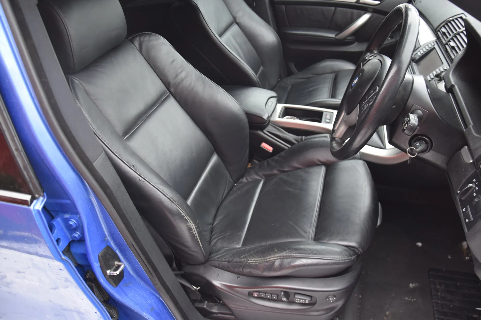BMW X5 (E53) 4.6 is 2003 – 10