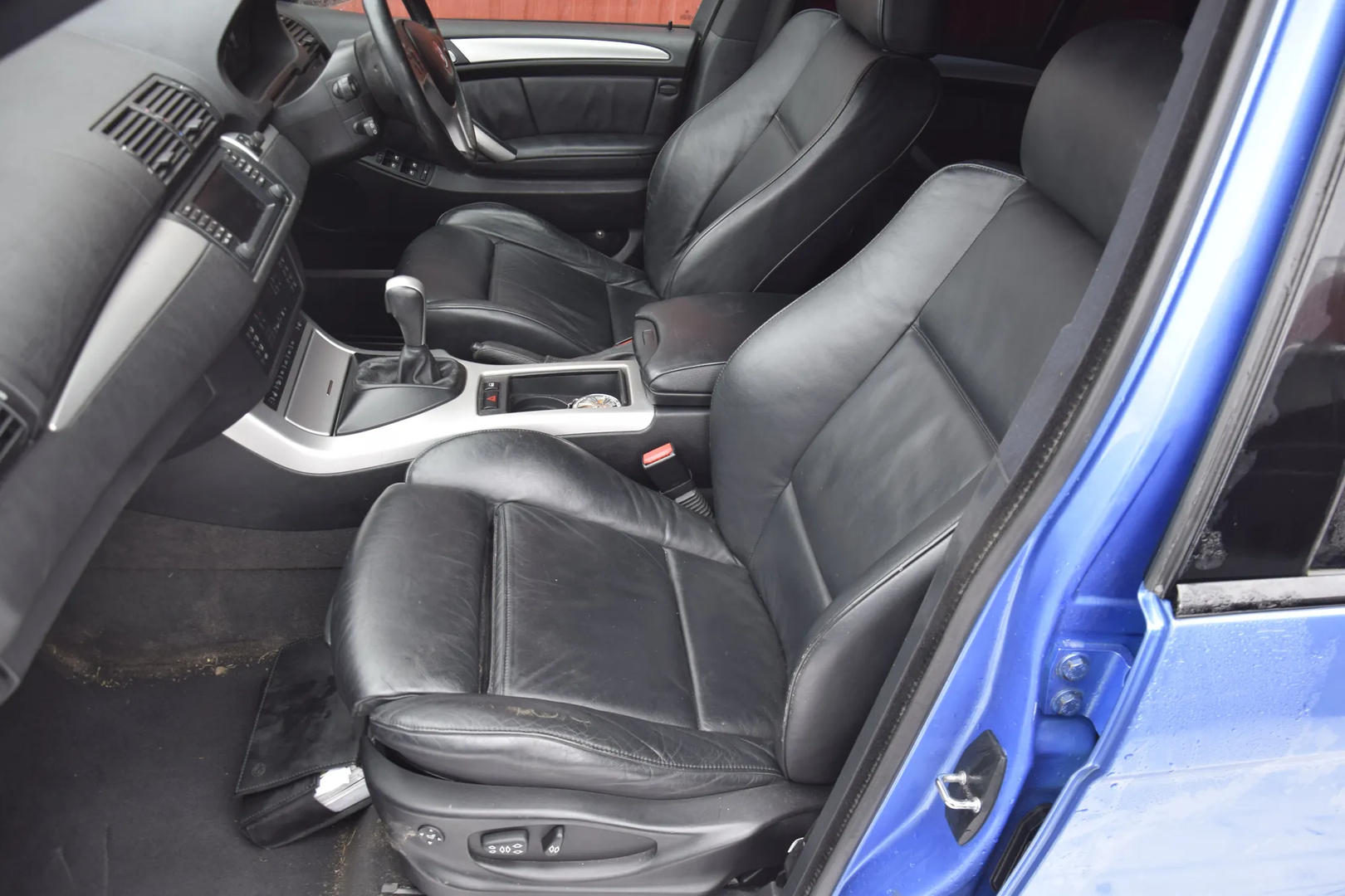BMW X5 (E53) 4.6 is 2003 – 6
