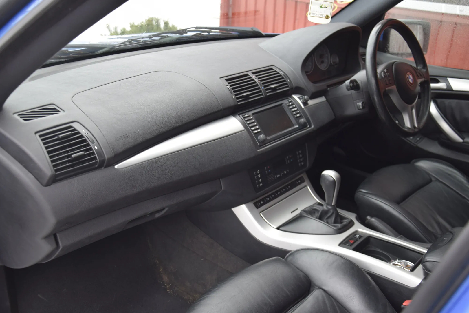 BMW X5 (E53) 4.6 is 2003 – 7