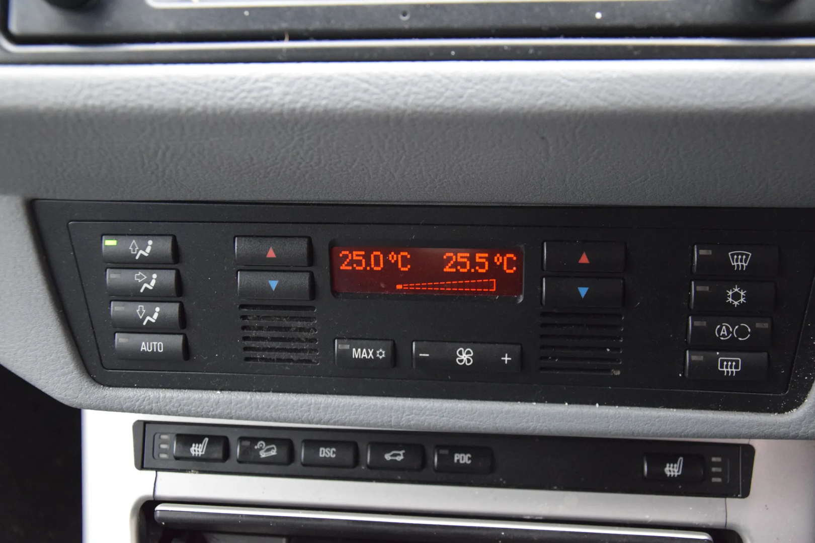 BMW X5 (E53) 3.0 i 2003 – 11