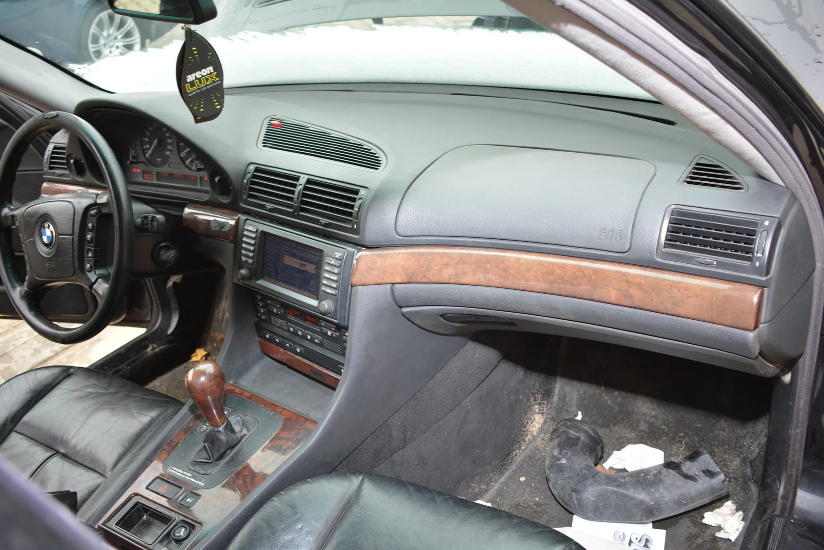 BMW 7 (E38) 730 d 1999 – 8