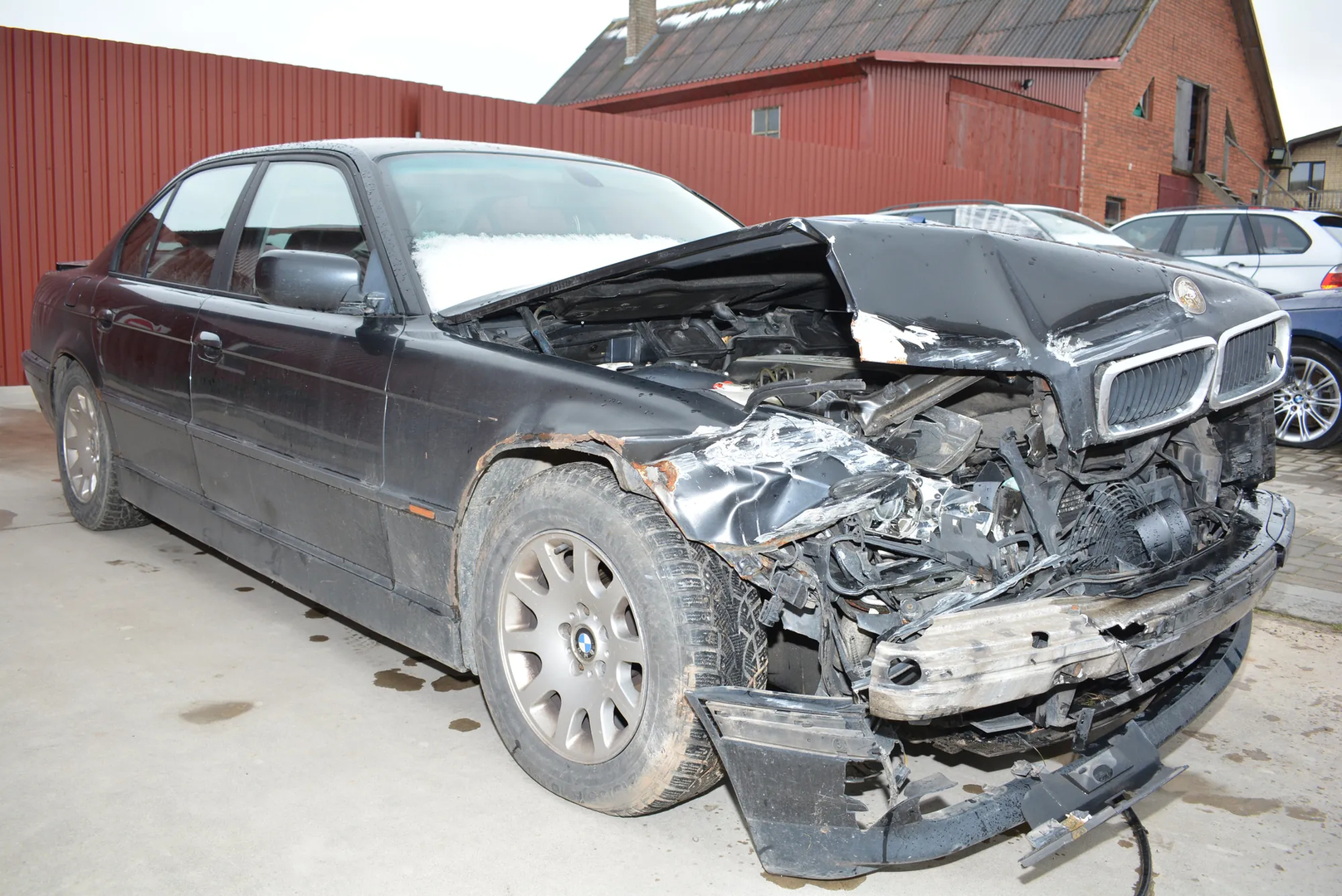 BMW 7 (E38) 730 d 1999 – 4