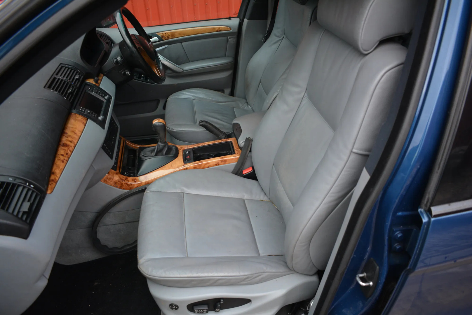 BMW X5 (E53) 4.4 i 2002 – 6