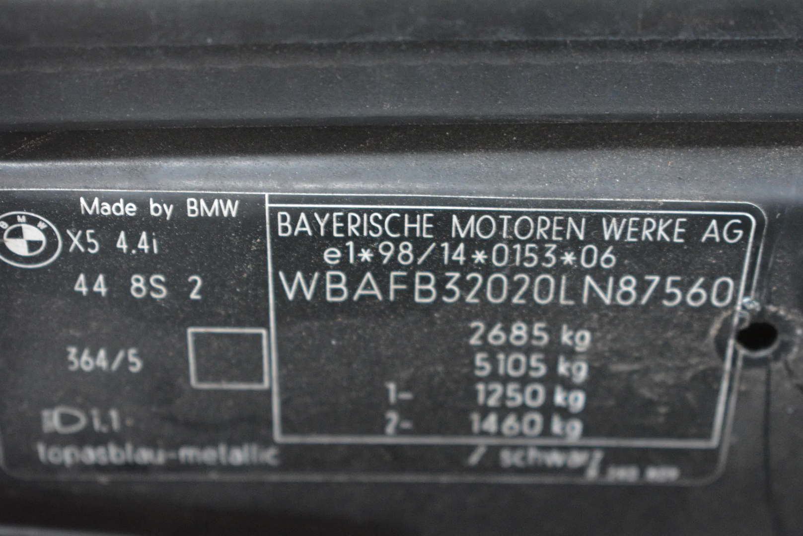 BMW X5 (E53) 4.4 i 2002 – 10