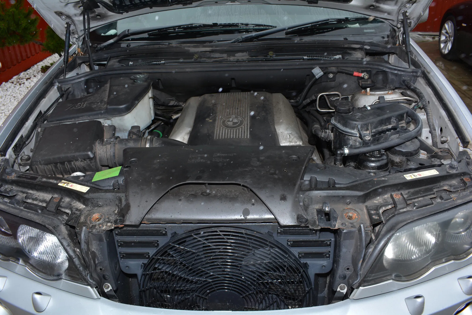 BMW X5 (E53) 4.6 is 2002 – 4