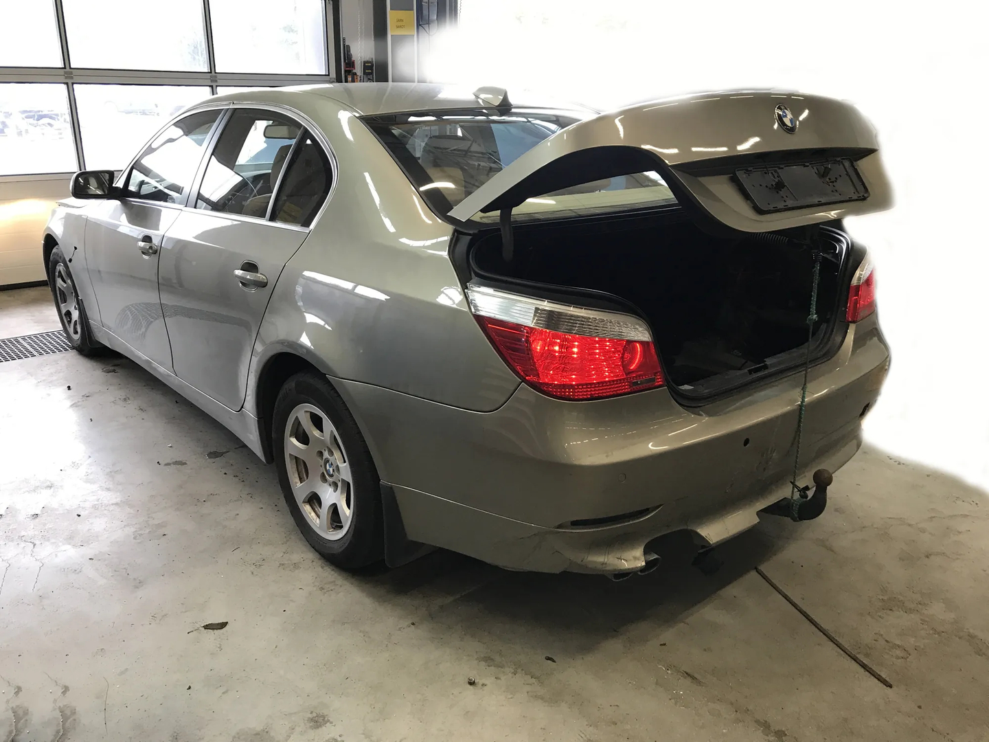 BMW 5 (E60) 523 i 2005 – 2