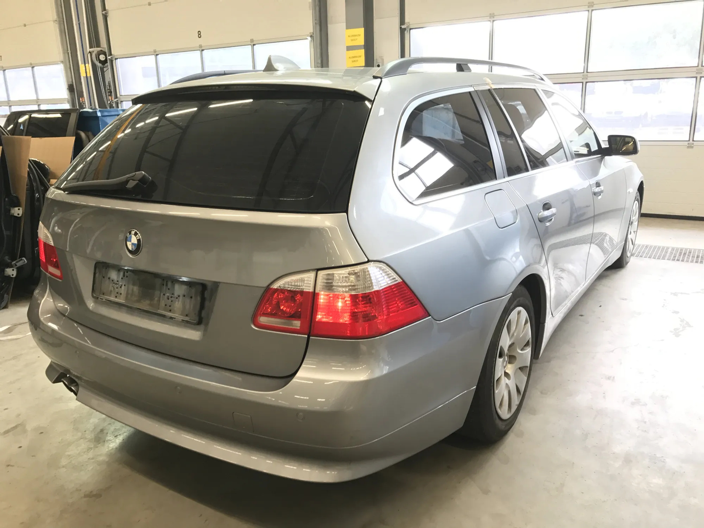 BMW 5 Touring (E61) 525 i 2005 – 2