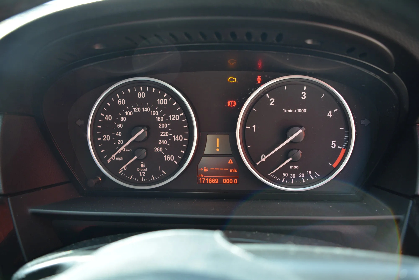 BMW 5 (E60) 520 d 2008 – 7