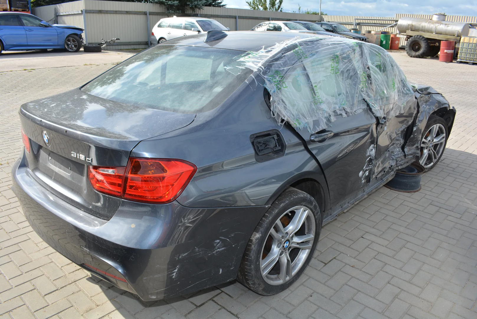 BMW 3 (F30, F80) 318 d 2015 – 5