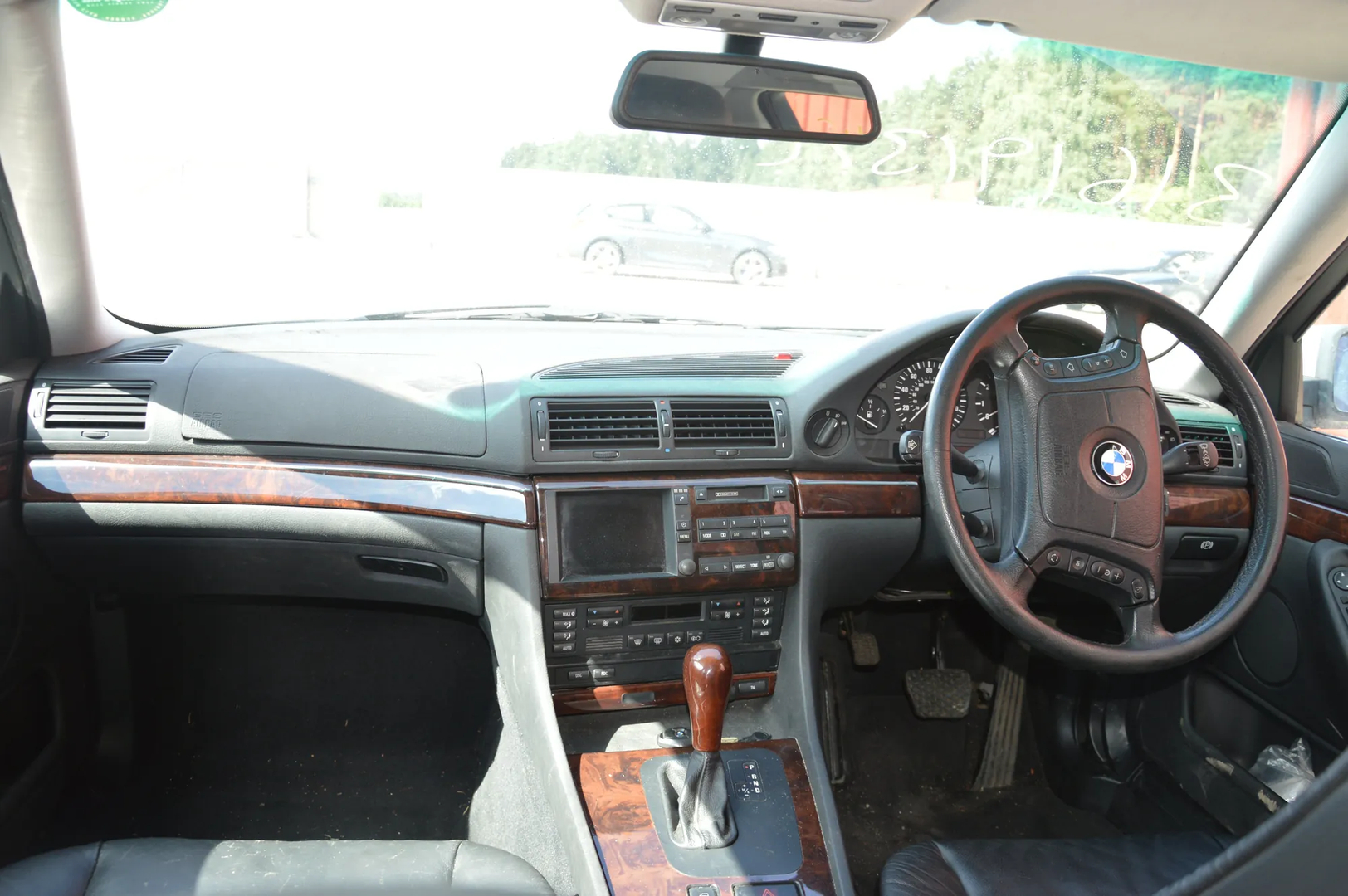 BMW 7 (E38) 728 i, iL 2000 – 11
