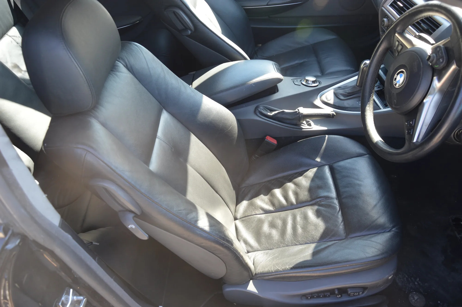BMW 6 (E63) 645 Ci 2004 – 6