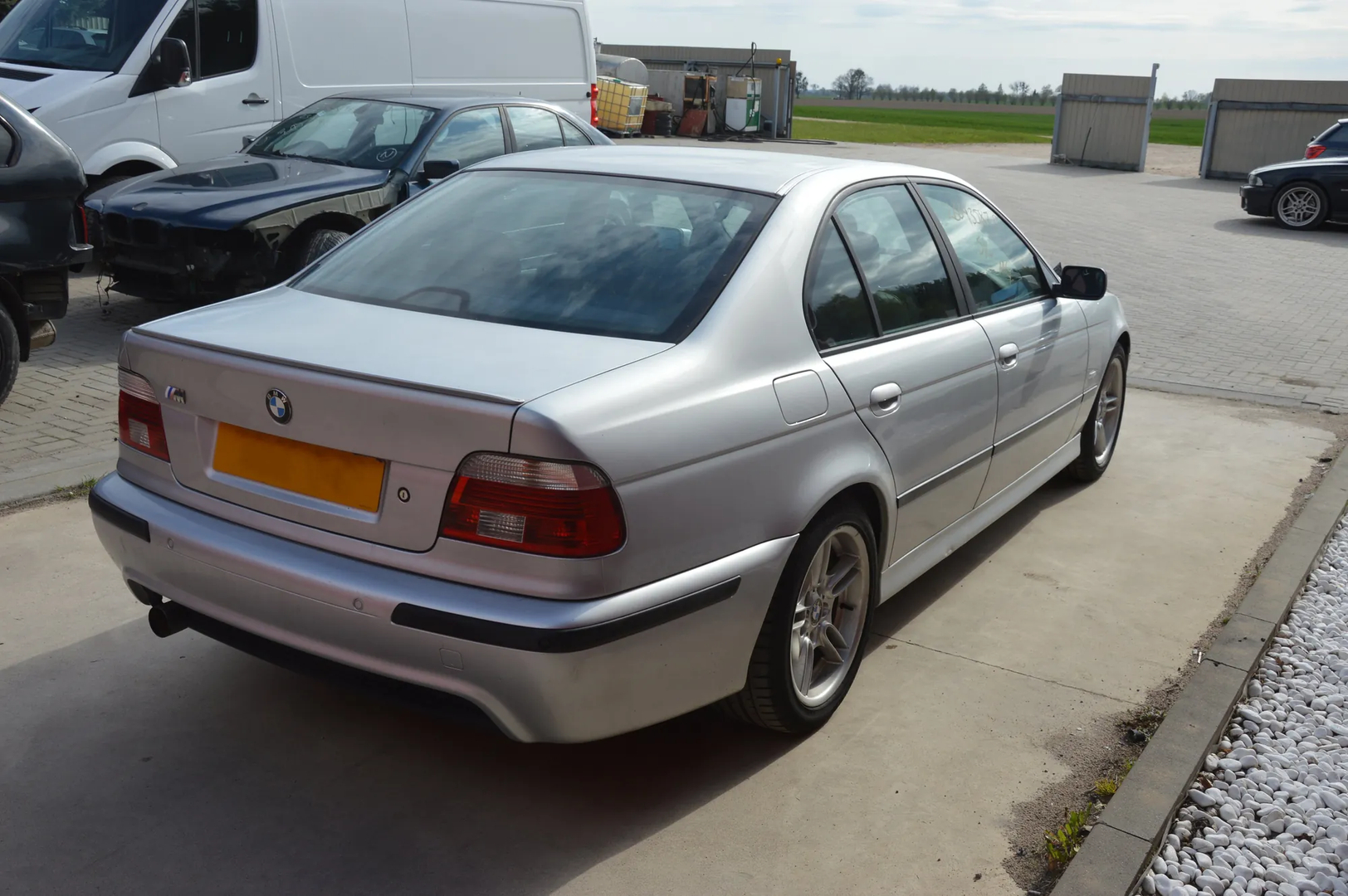BMW 5 (E39) 525 i 2001 – 9