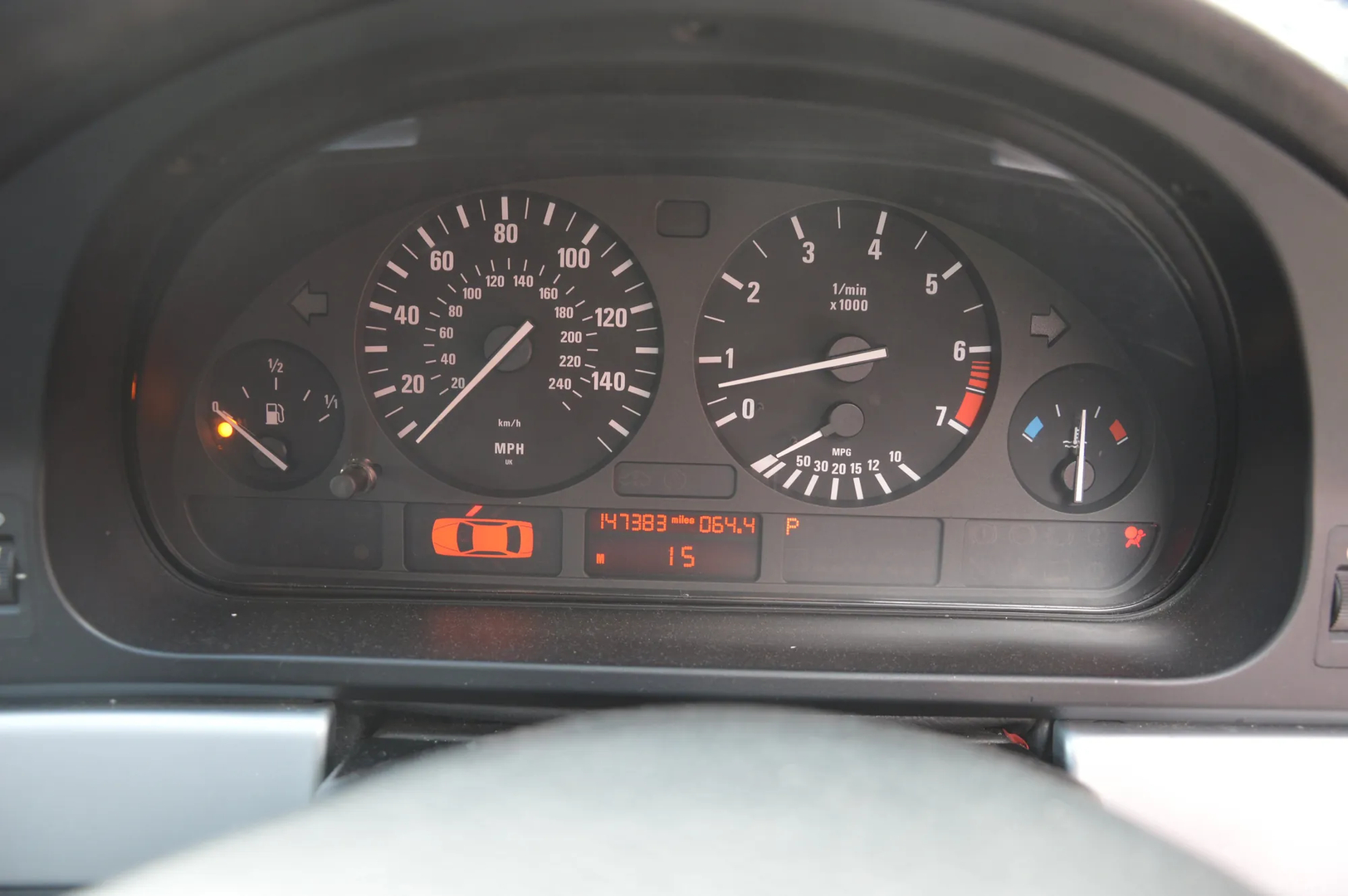 BMW 5 (E39) 530 i 2001 – 4