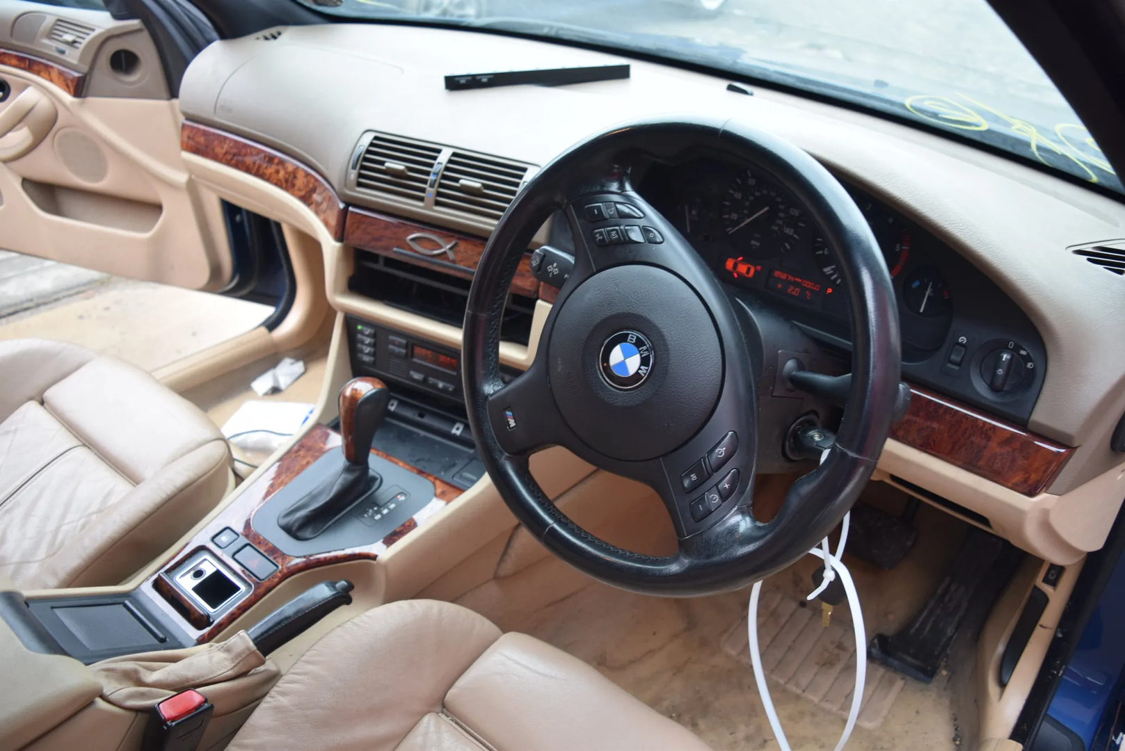 BMW 5 (E39) 525 d 2002 – 8