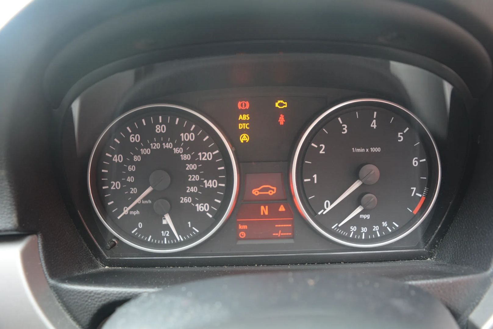 BMW 3 (E90) 330 i 2005 – 11