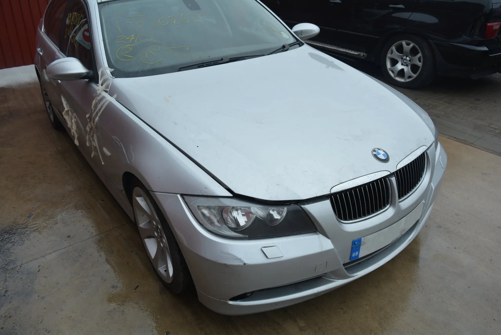 BMW 3 (E90) 330 i 2005 – 4