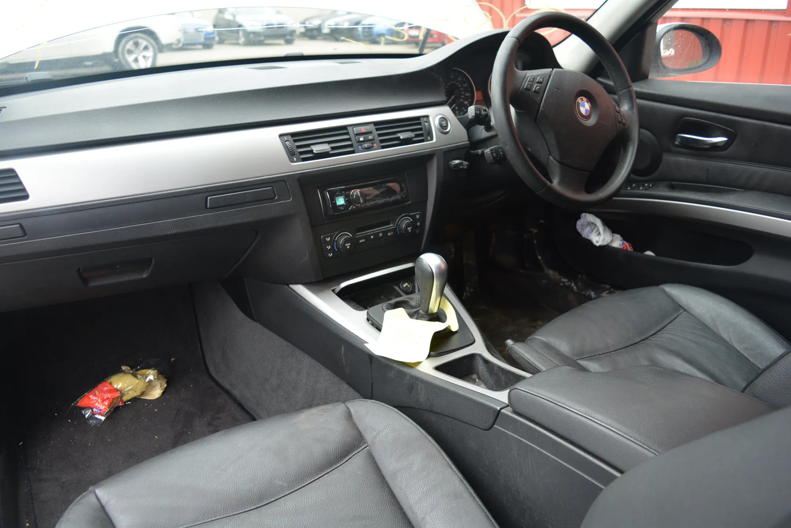 BMW 3 (E90) 330 i 2005 – 9