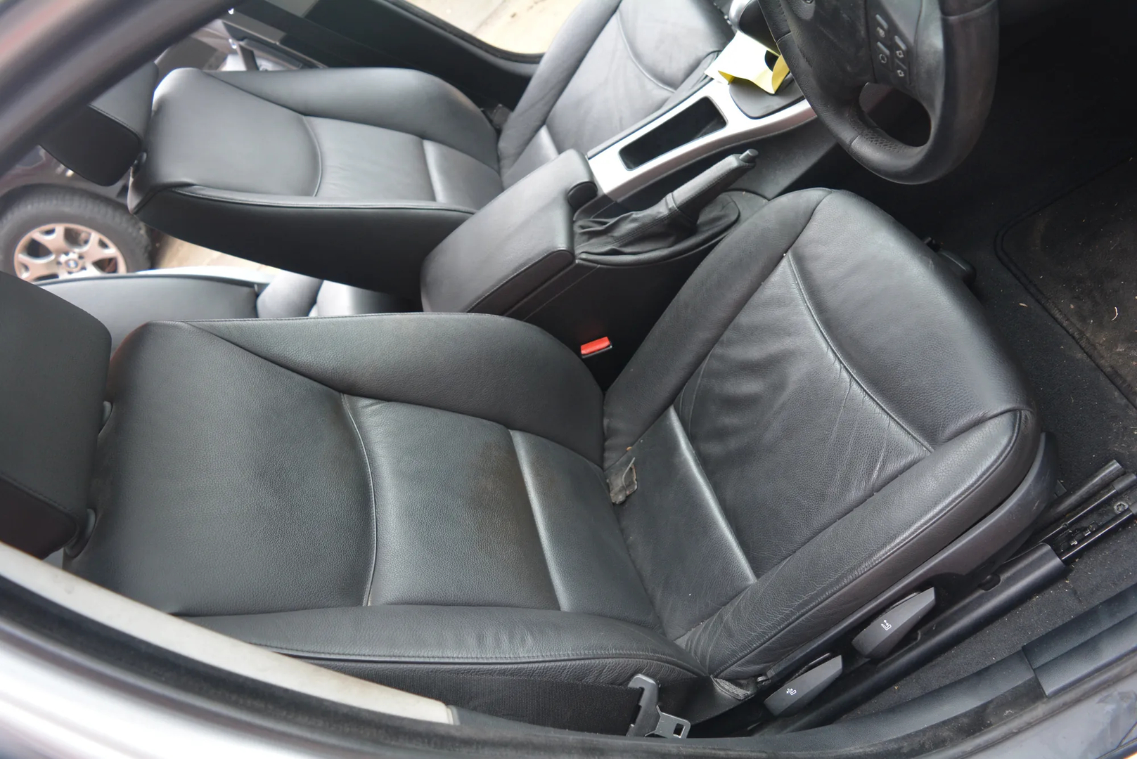 BMW 3 (E90) 330 i 2005 – 10