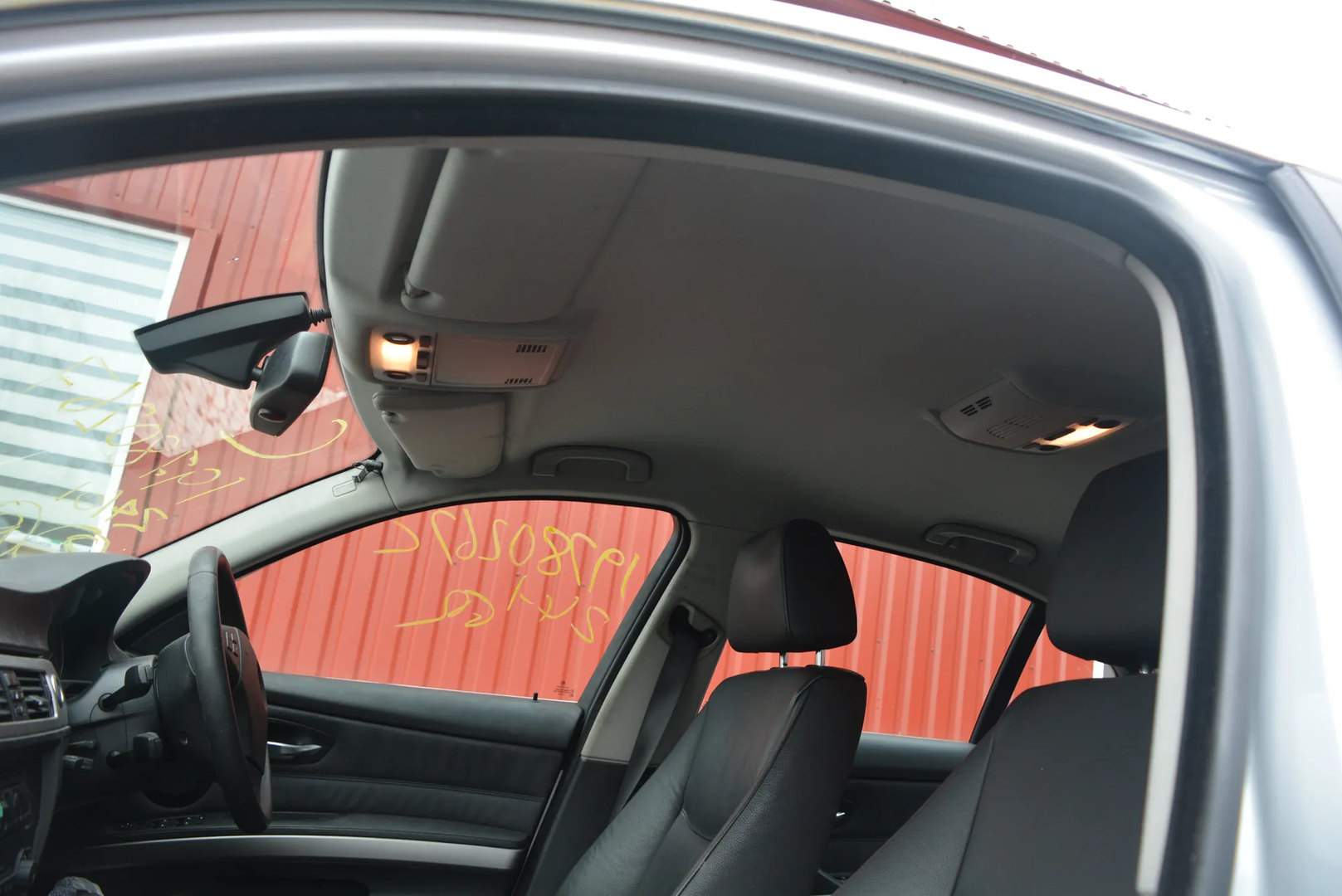 BMW 3 (E90) 330 i 2005 – 7