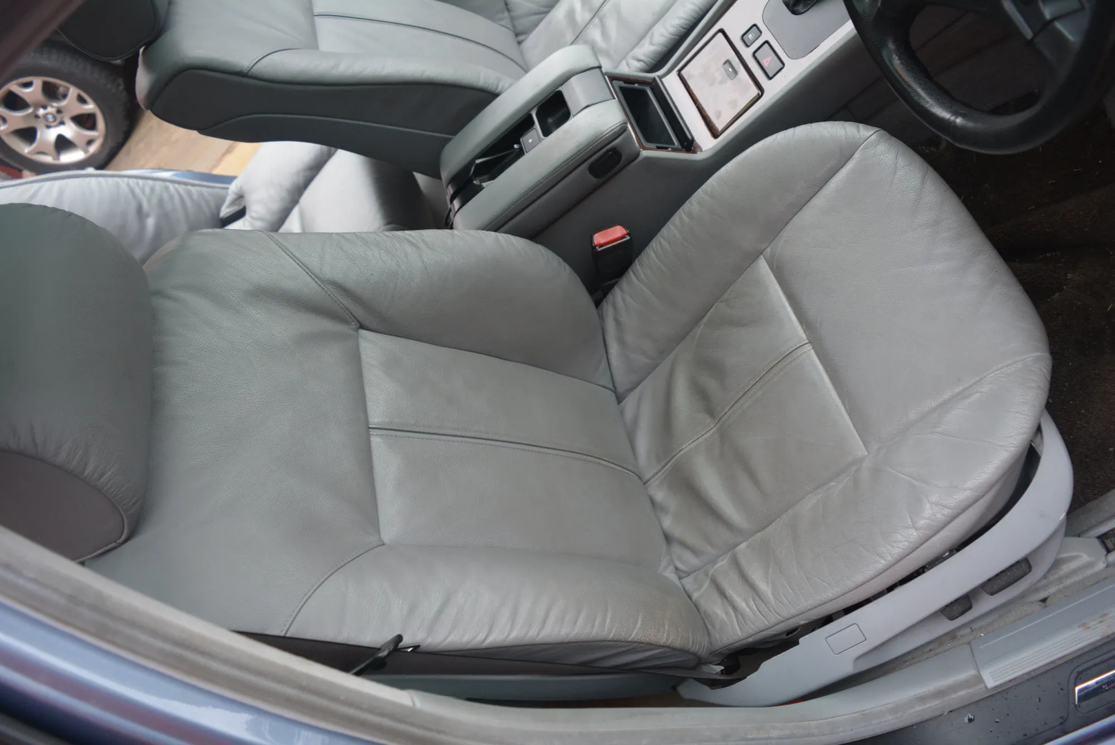 BMW 7 (E38) 740 i, iL 2000 – 6