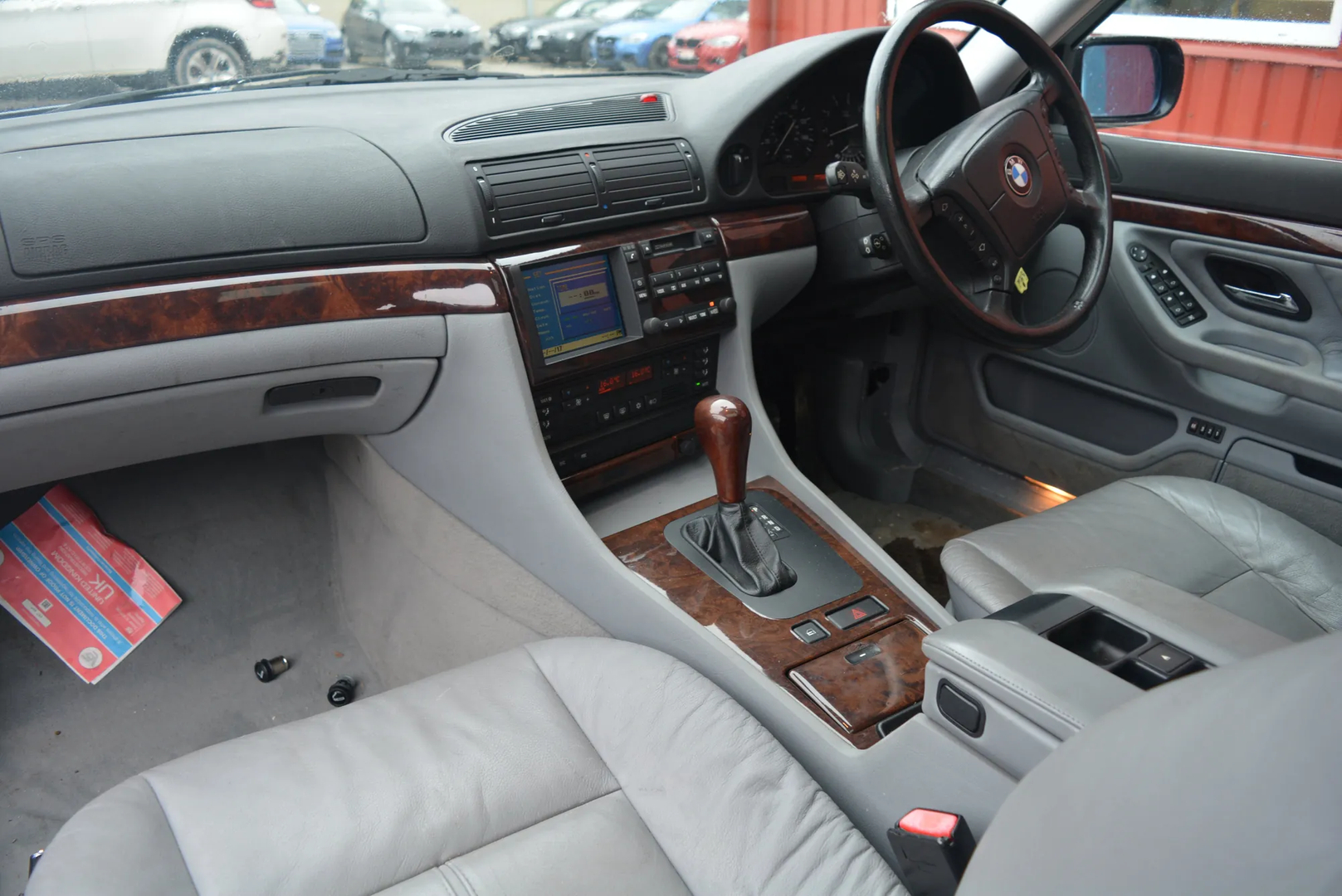 BMW 7 (E38) 740 i, iL 2000 – 2