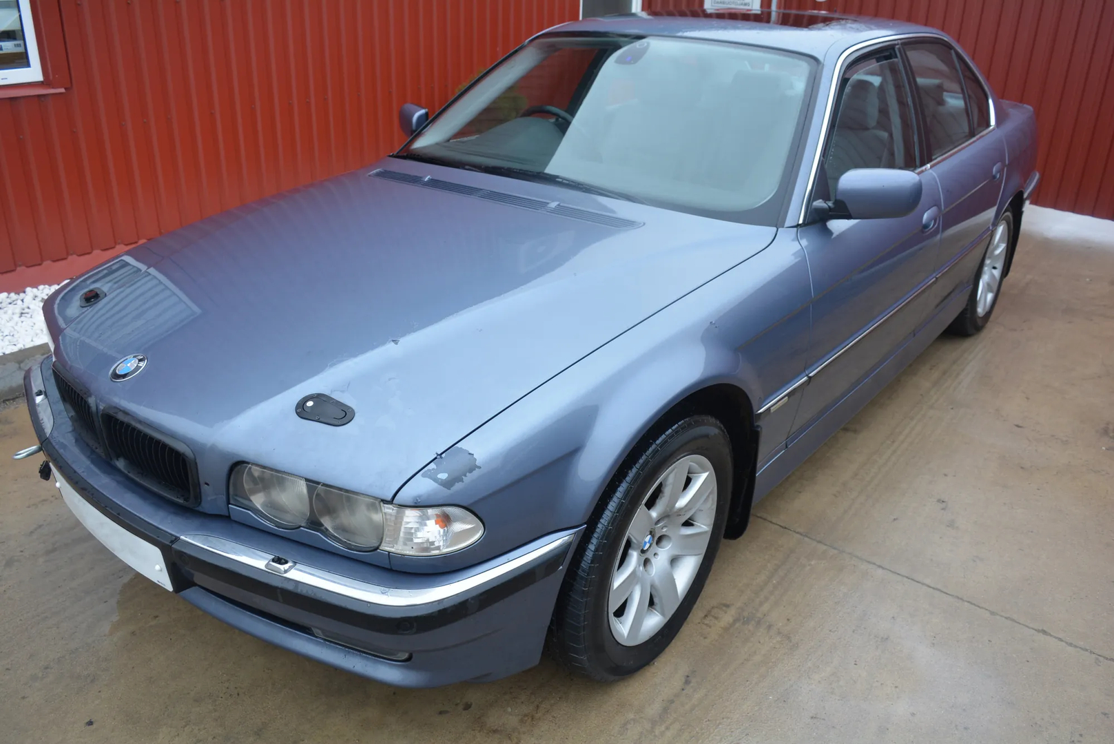 BMW 7 (E38) 740 i, iL 2000 – 10